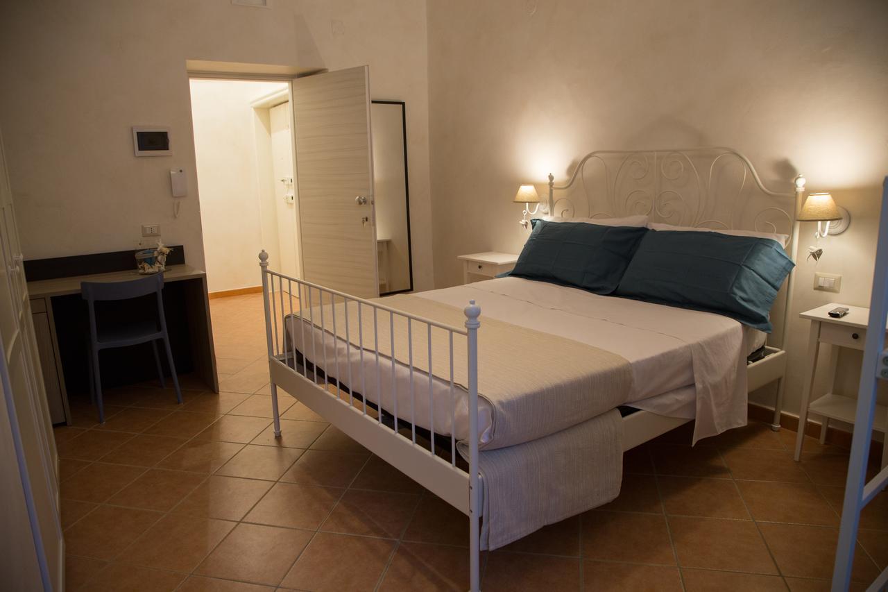 Bed and Breakfast Alta Marea Маргерита-ди-Савойя Экстерьер фото