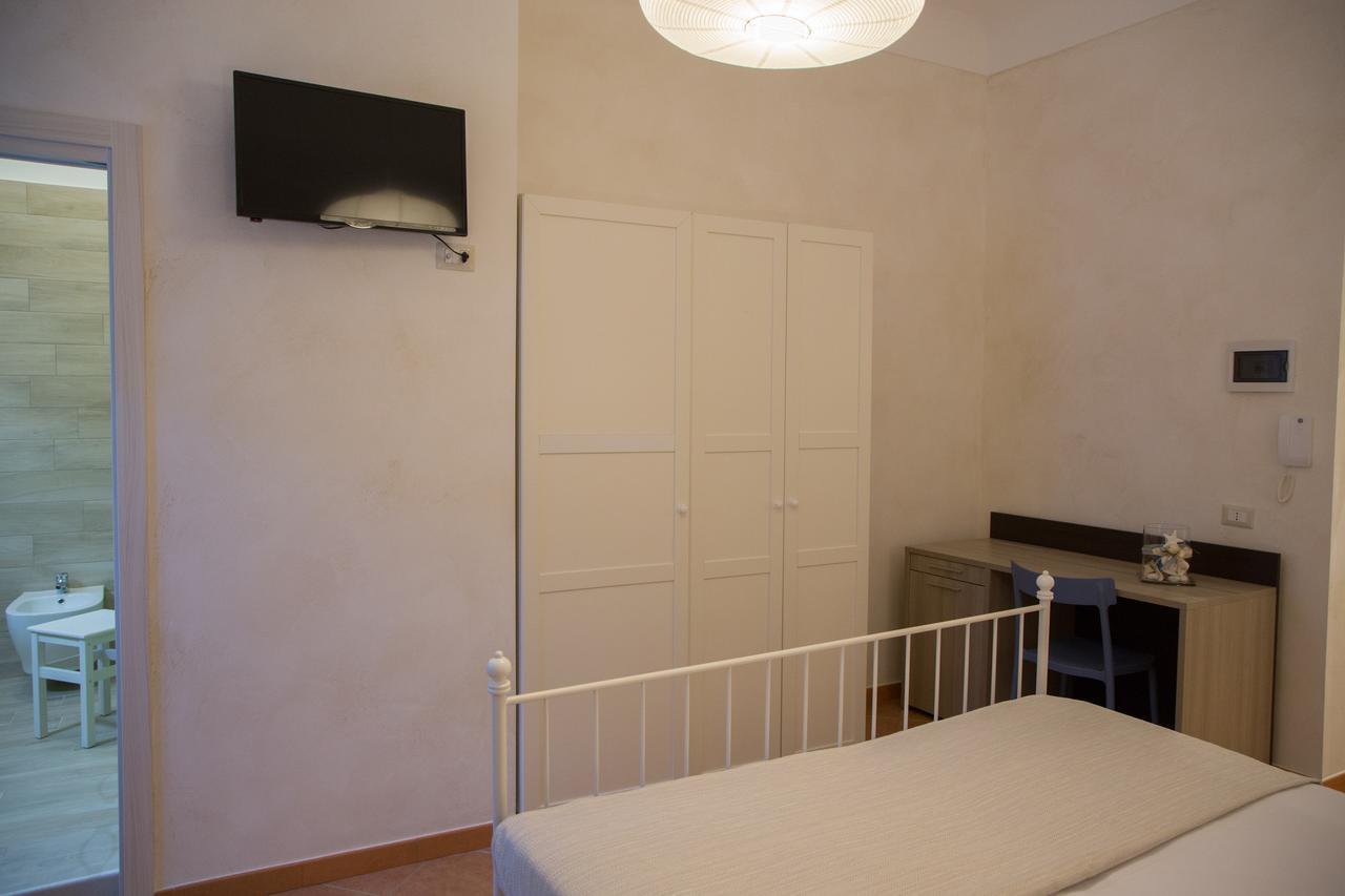 Bed and Breakfast Alta Marea Маргерита-ди-Савойя Экстерьер фото